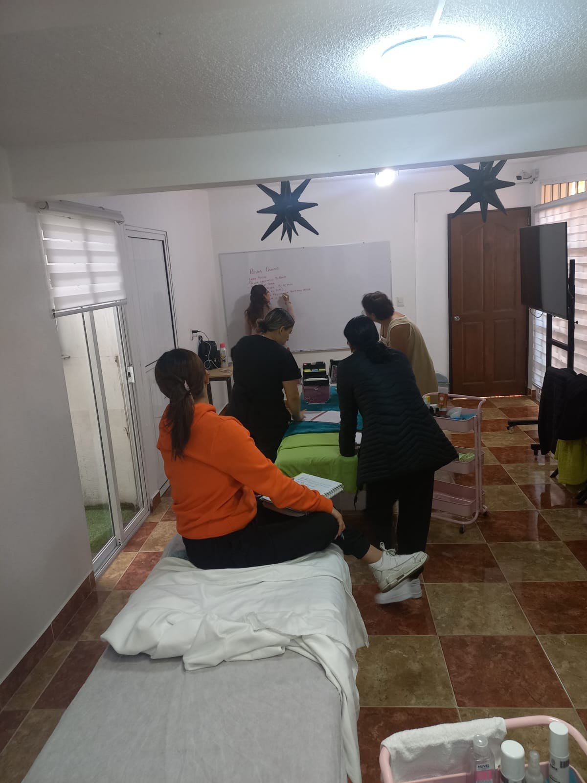 Cosmetología y Cosmiatría · actividad 6