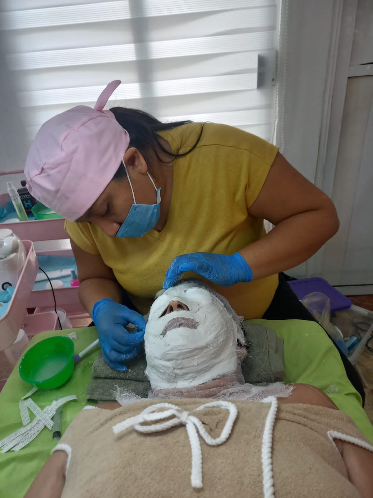 Cosmetología y Cosmiatría · actividad 14